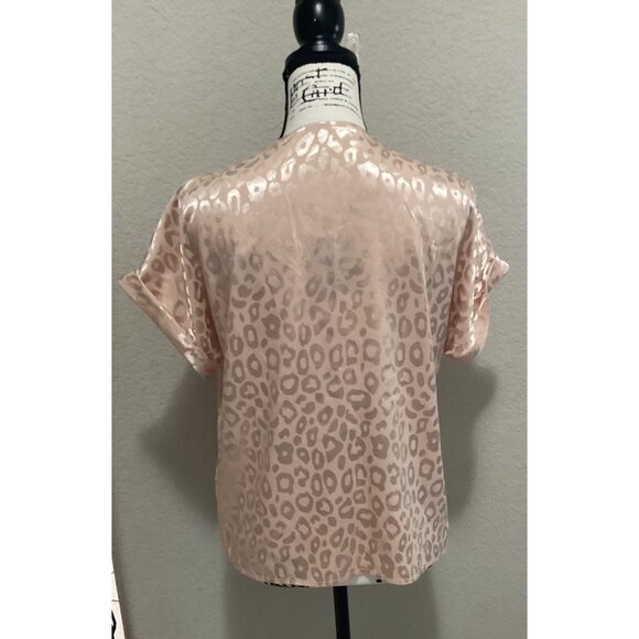 Shein Pink Leopard Print Satin Short Sleeve V-Neck Blouse Size S - Picture 5 of 5